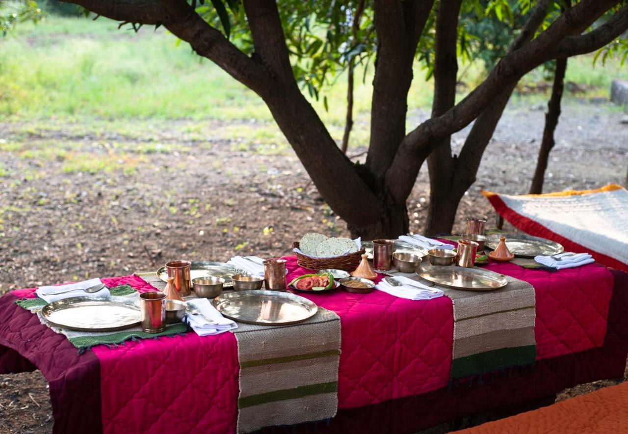 Hotel Woods At Sasan Sasan Gir Esterno foto